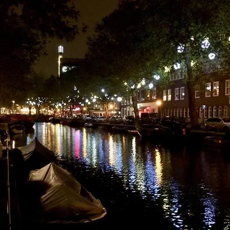 Bed & Breakfast De Spot Amsterdam